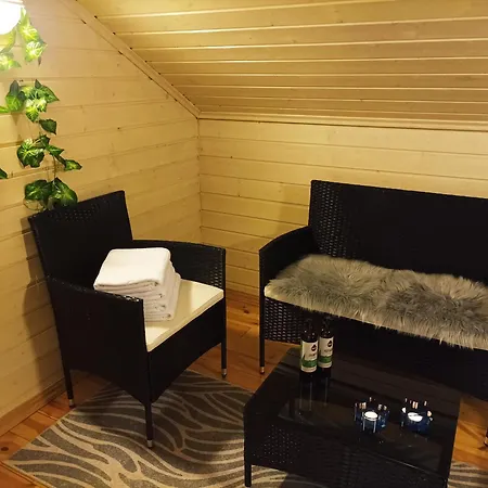 Villa Metsaenvartija *